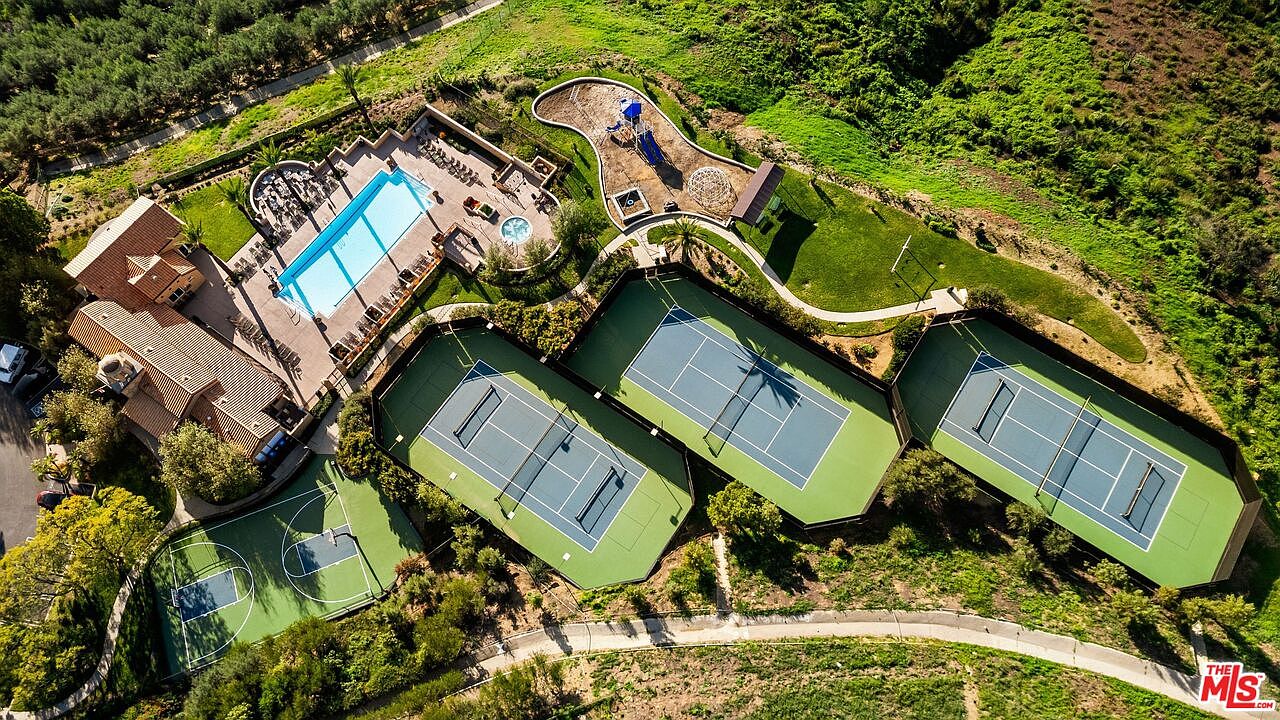 Summit Club pool and recreation area